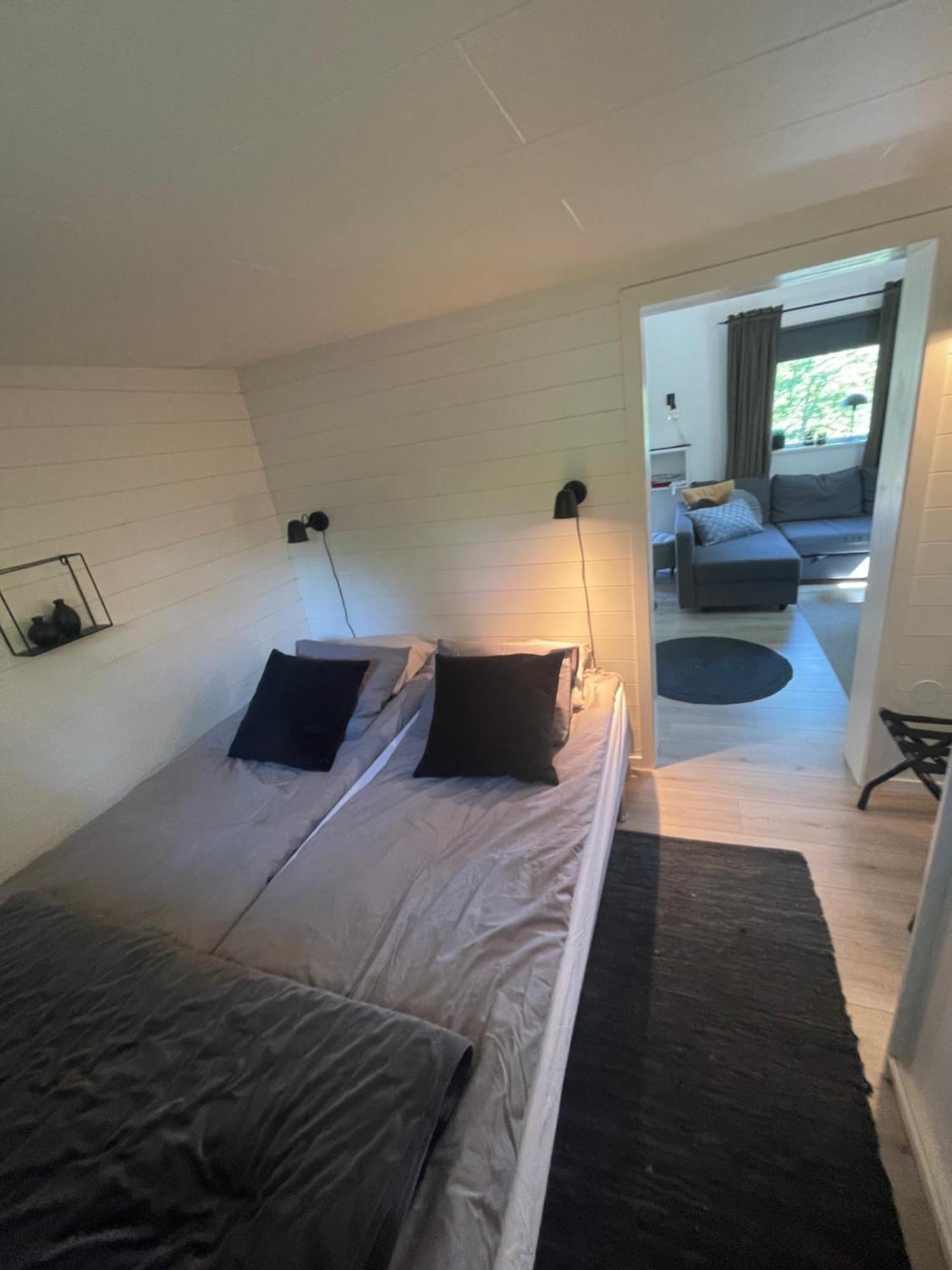 Humlegarden Lake Cottage, Horn Ngoại thất bức ảnh